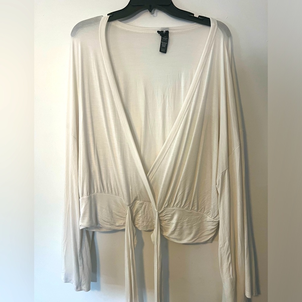TIE-UP CROP TOP